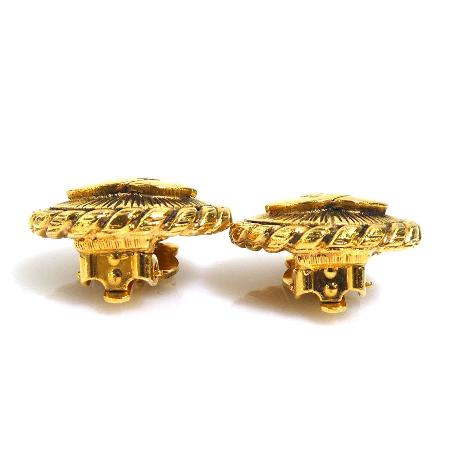 Chanel Earrings CC Logo — view 4
