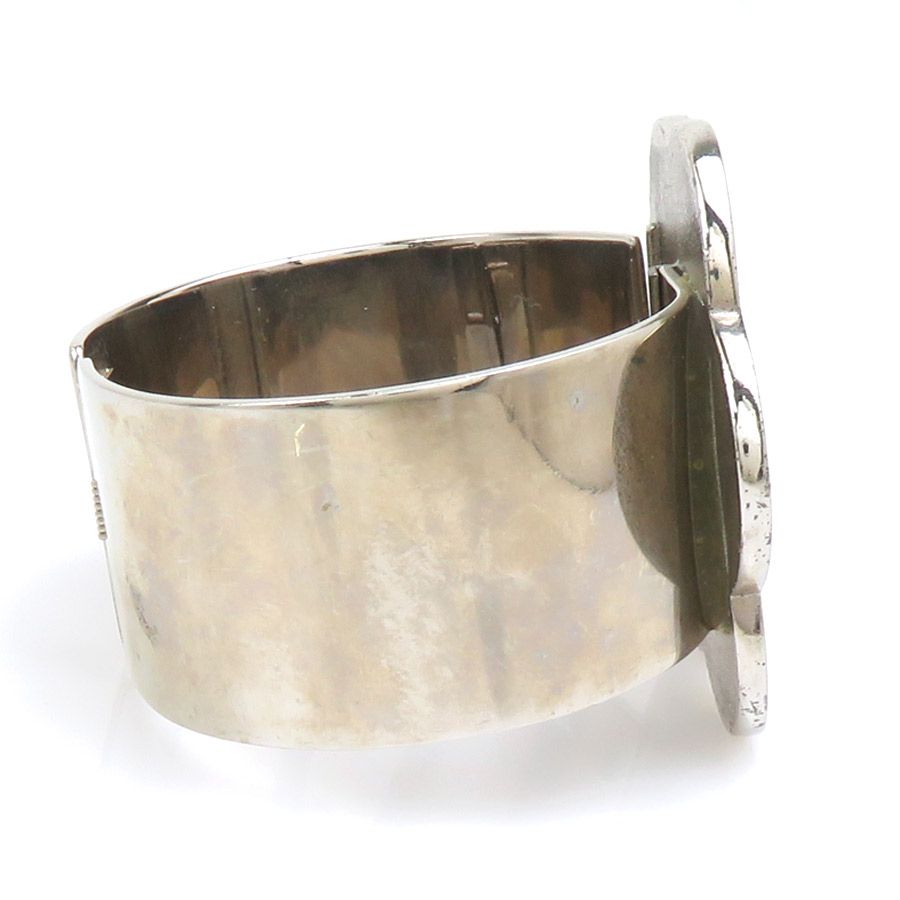 Chanel Bracelet Bangle Camellia — view 3