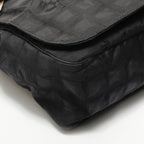 Chanel Shoulder Bag New Travel Line Gold — view 5