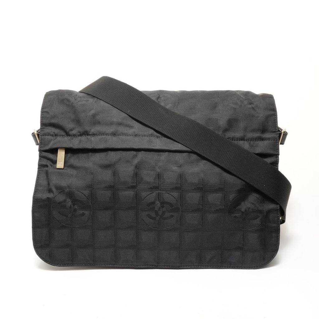 Chanel Shoulder Bag New Travel Line Gold