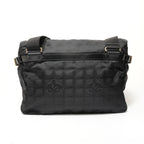 Chanel Shoulder Bag New Travel Line Gold — view 2