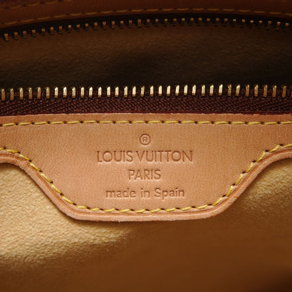 Louis Vuitton Shoulder Bag Monogram Looping GM — view 9