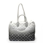 Louis Vuitton Shoulder Bag Ski On The Go MM Frost Silver — view 2