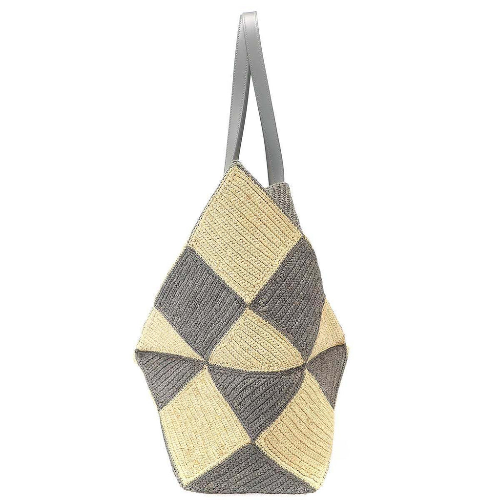 Loewe Puzzle Tote XL Daiamond Fold Raffia Gray Beige — view 3