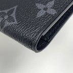 Louis Vuitton Couverture Passport NM Holder Monogram Eclipse Noir — view 3