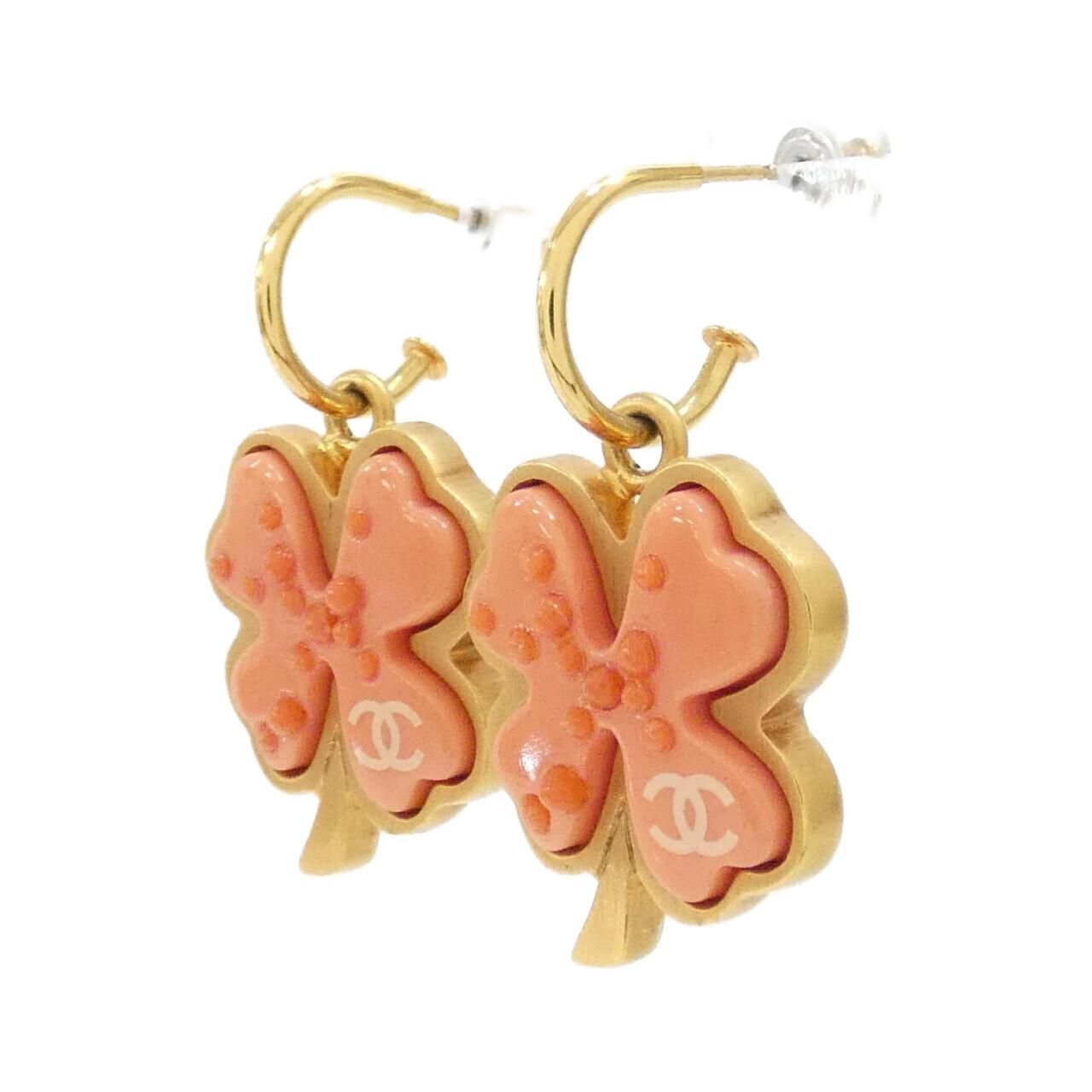 Chanel Vintage Earrings Gold — view 2