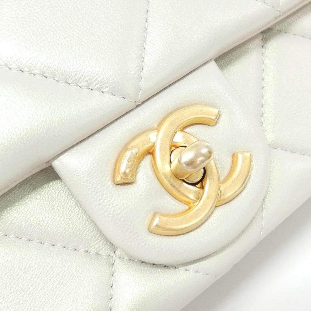 Chanel Shoulder Bag Gray — view 4