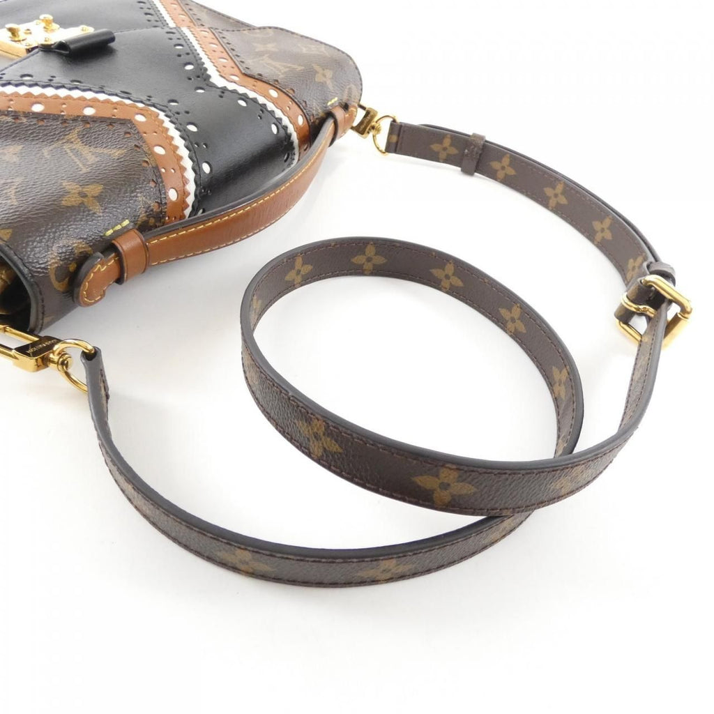 Louis Vuitton Monogram Pochette Metis MM Bag — view 5