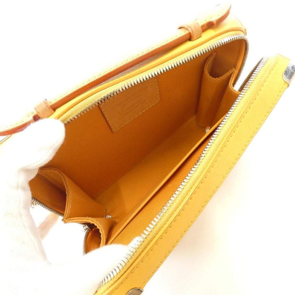 Louis Vuitton Handle Soft Trunk — view 9