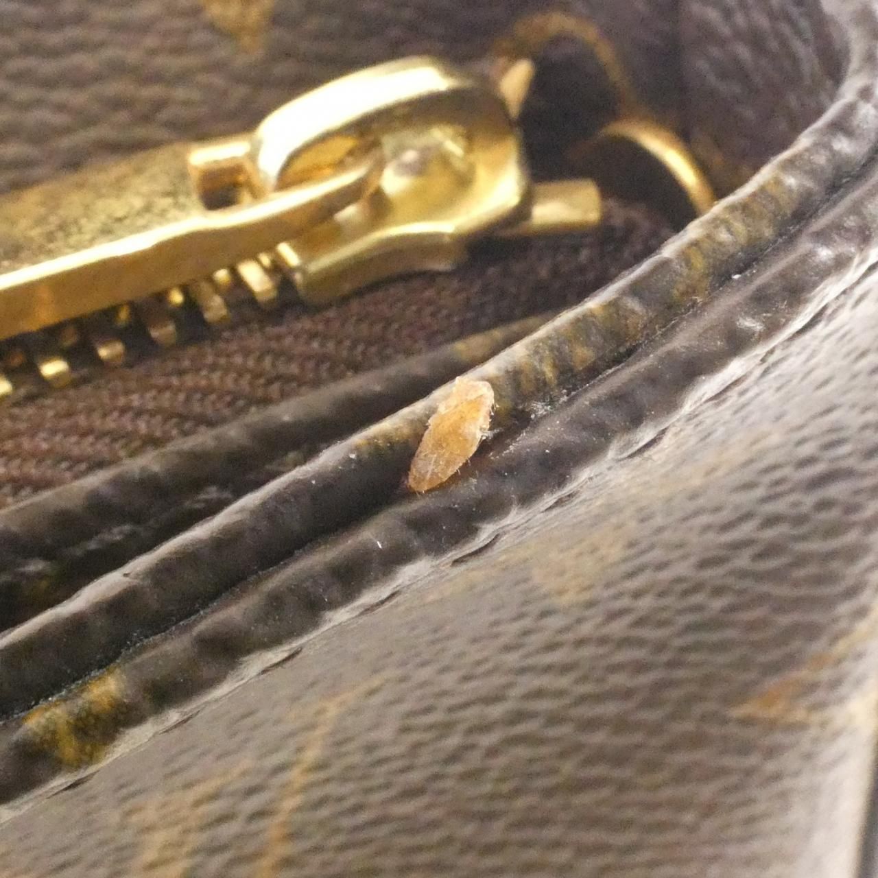 Louis Vuitton Monogram Looping MM Shoulder Bag — view 4