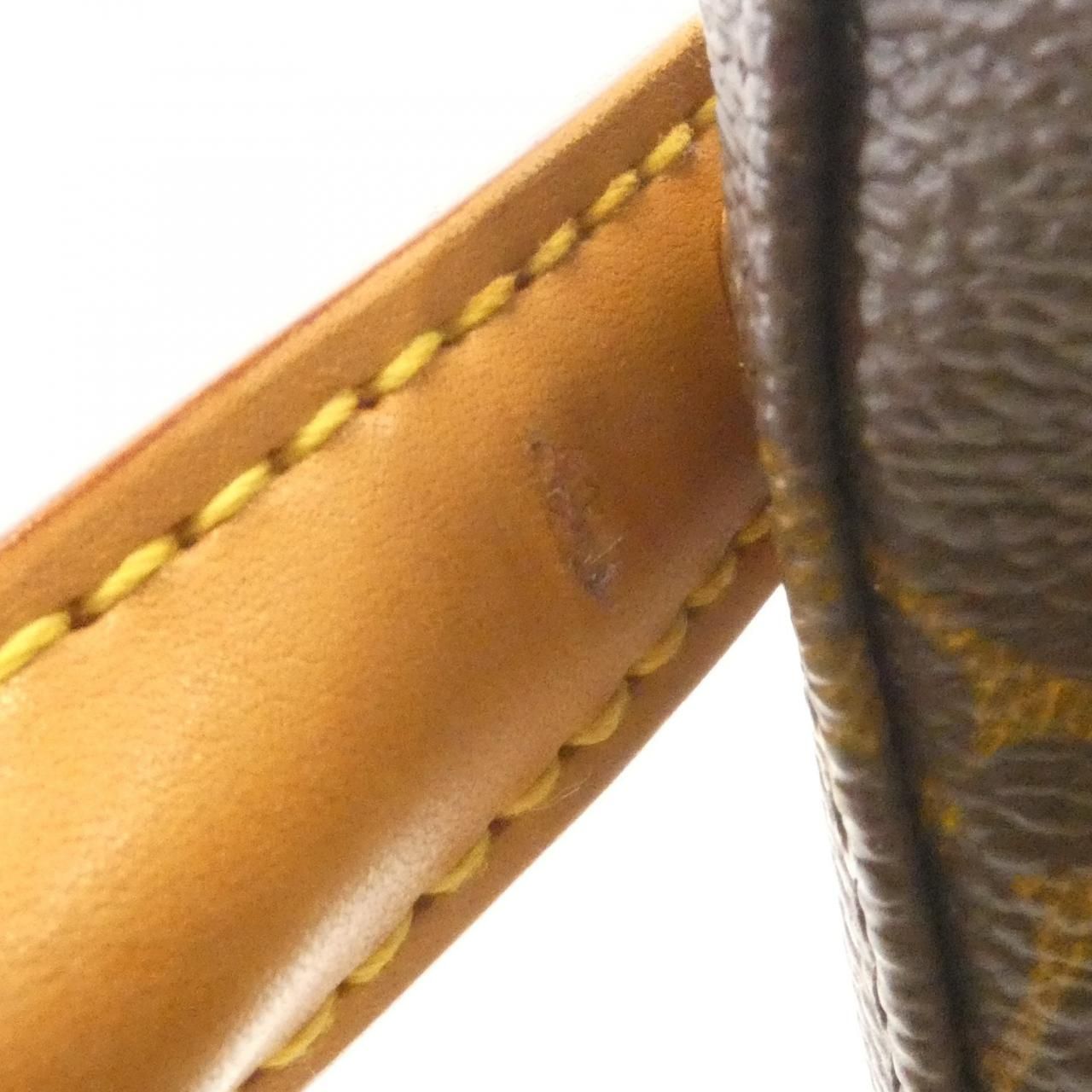 Louis Vuitton Monogram Looping MM Shoulder Bag — view 6