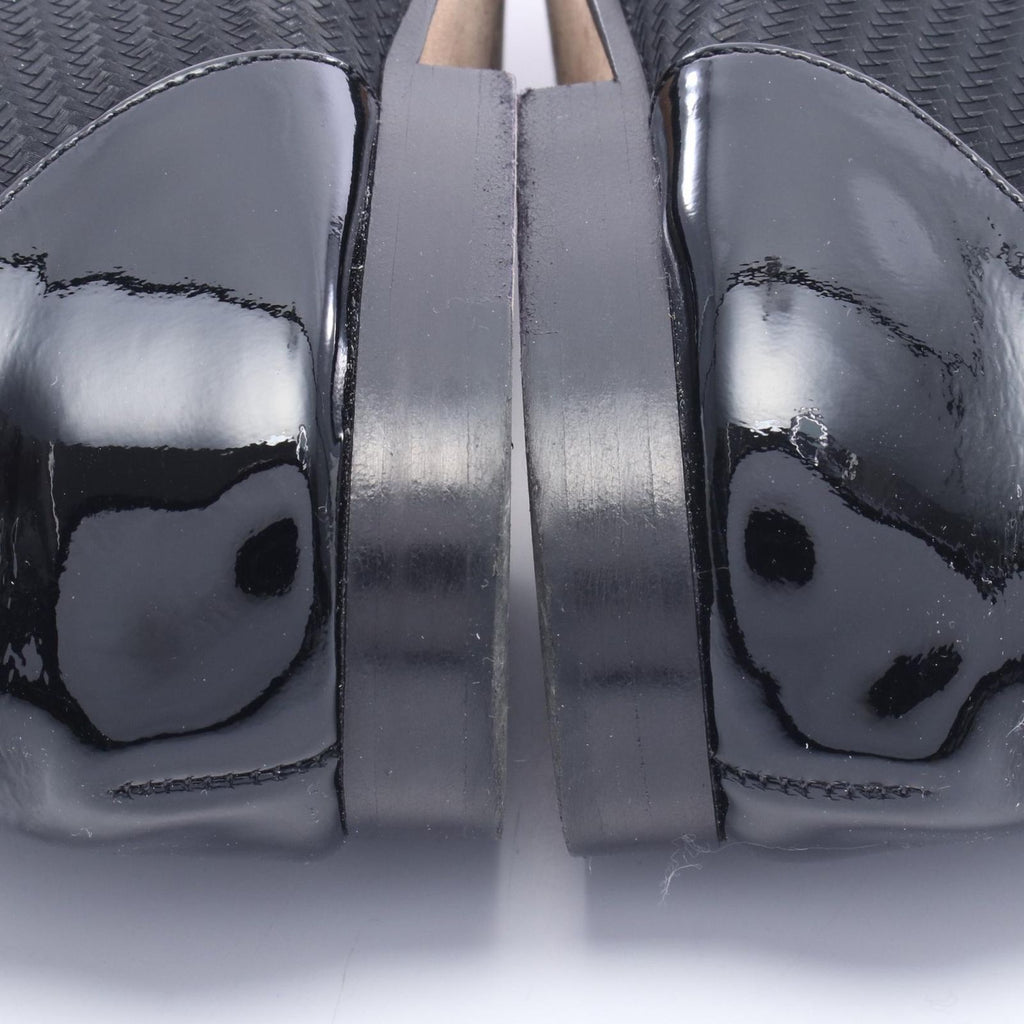 Chanel CC Logo Shoes — view 9