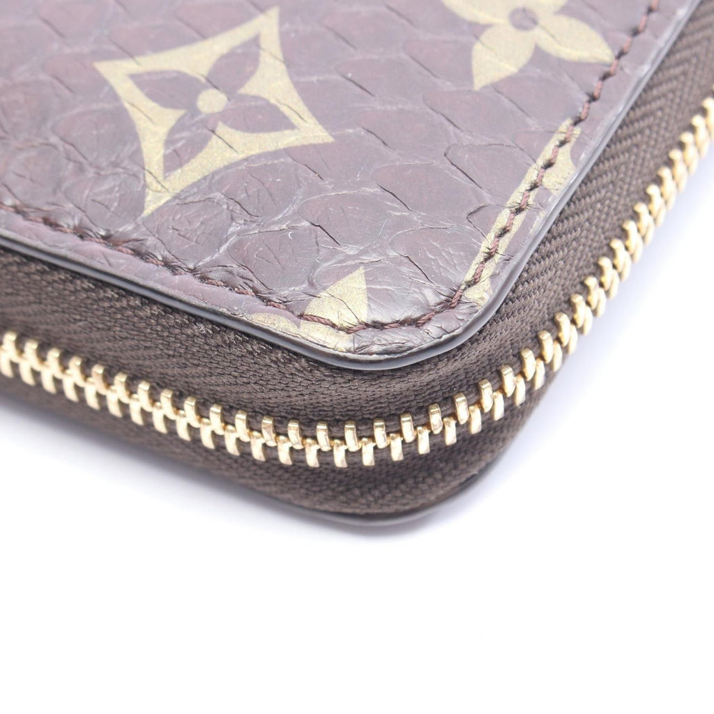 Louis Vuitton Round Wallet Zippy Monogram Exotic Cles — view 8