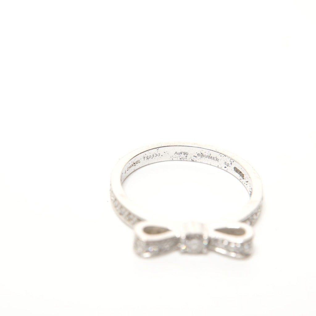 Chanel Ring Ribbon Silver
