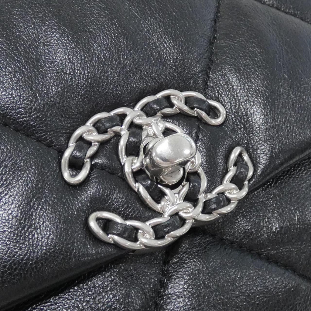 Chanel 19 Line Shoulder Bag — view 4