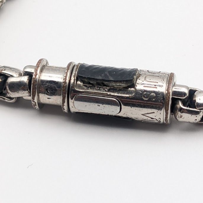 Louis Vuitton Monogram Eclipse Chain Bracelet Silver — view 4