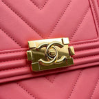 Chanel Chain Shoulder Bag Leather — view 9