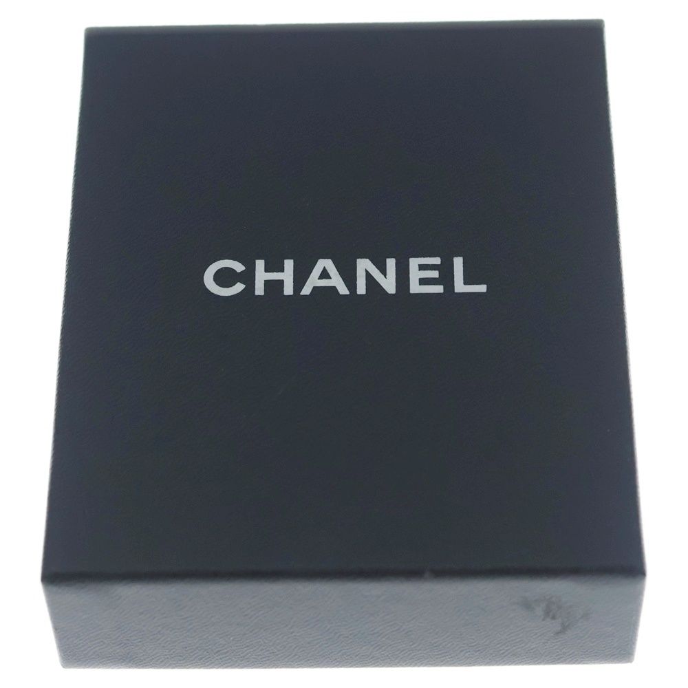 Chanel CC Logo Round Necklace Pendant Chain Gold — view 6