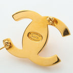 Chanel Brooch CC Logo Turnlock — view 3