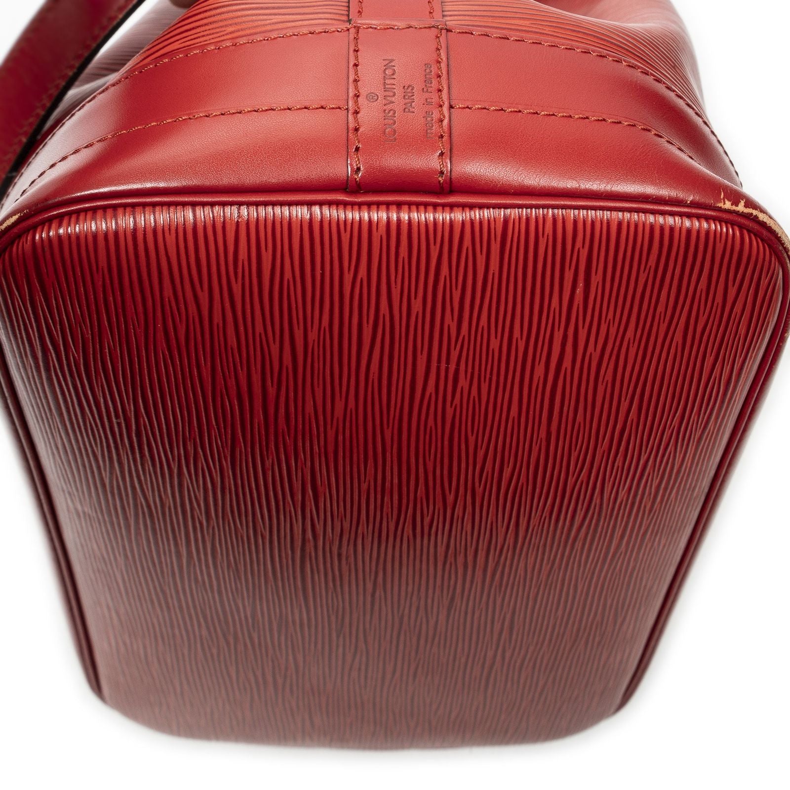Louis Vuitton Noe Red Epi — view 8