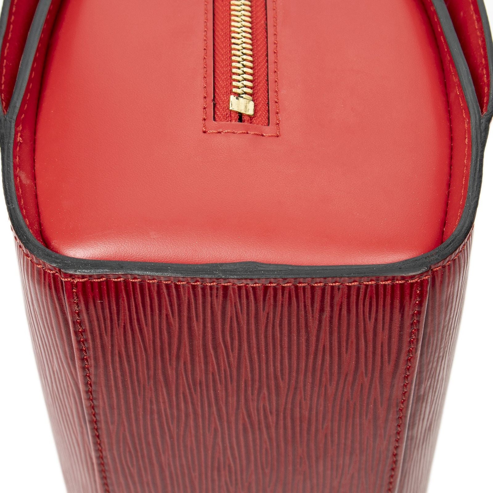 Louis Vuitton Pont Neuf Red Epi — view 8