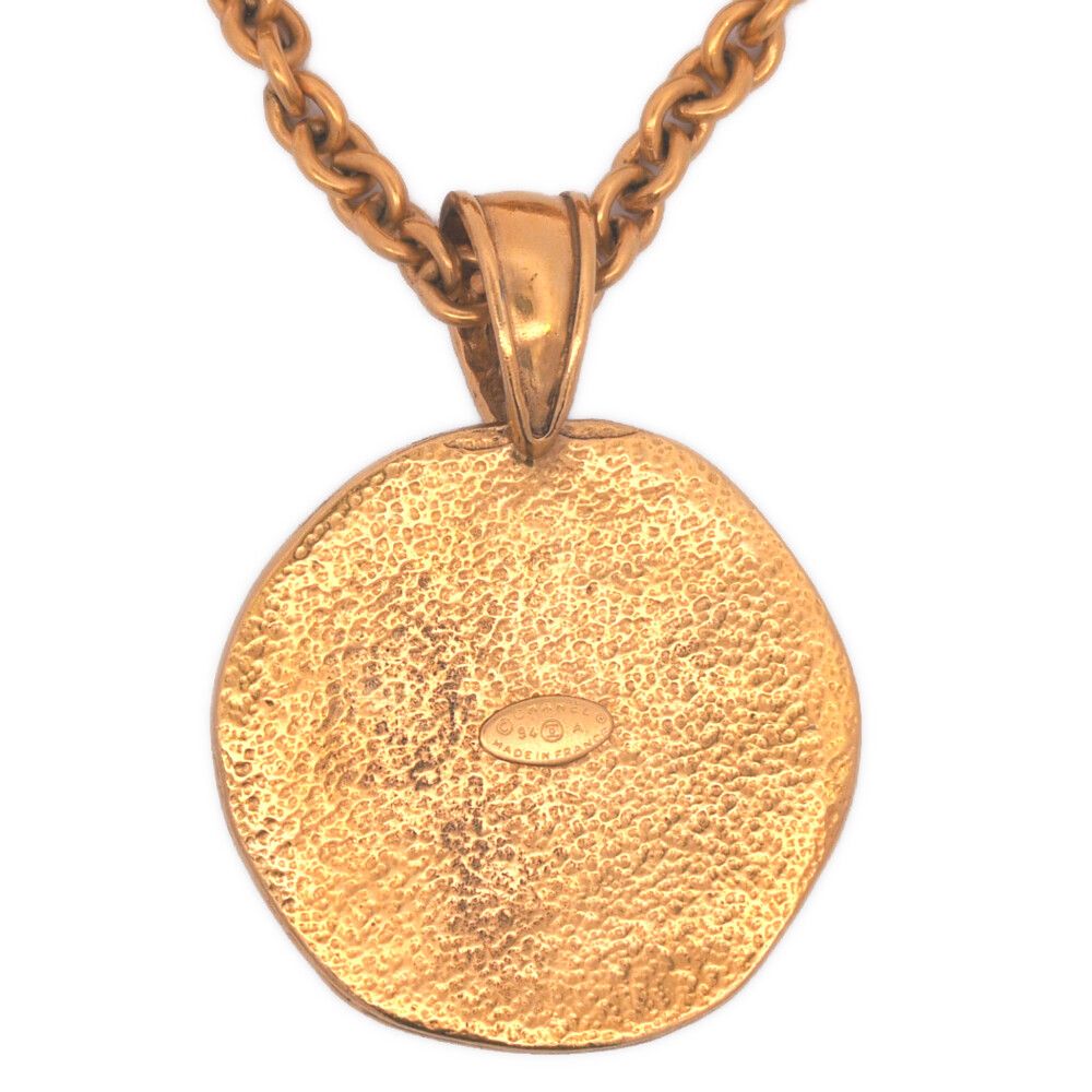 Chanel CC Logo Necklace Pendant Alloy Gold — view 2