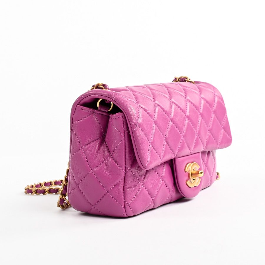 Chanel Shoulder Bag Mini Chain — view 2