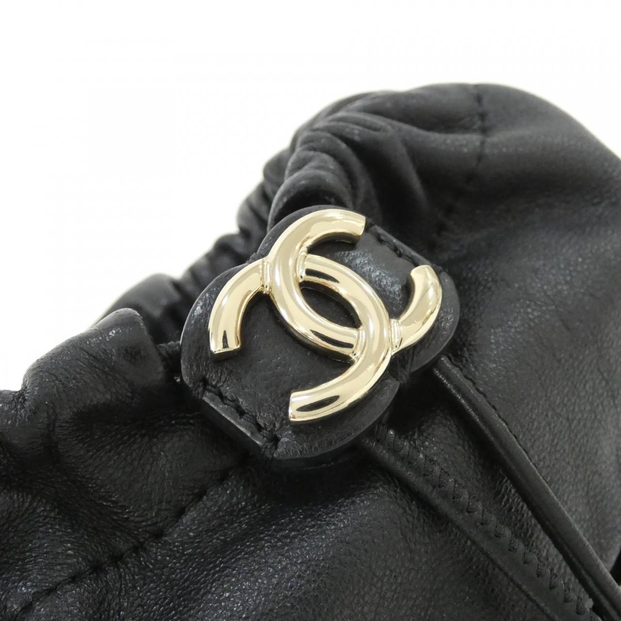 Chanel Shoulder Bag Black — view 7
