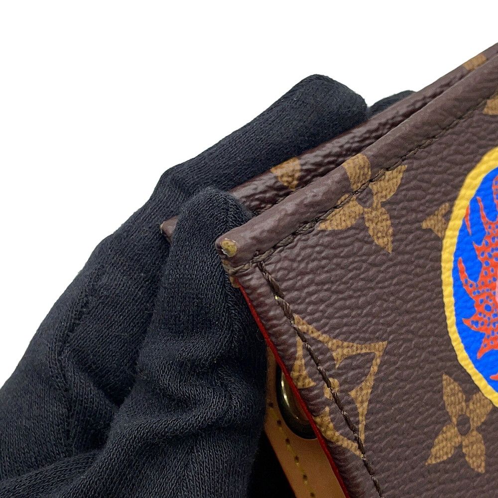 Louis Vuitton Shoulder Bag Monogram LV Yk Toiletries Pouch On Yayoi Kusama — view 7