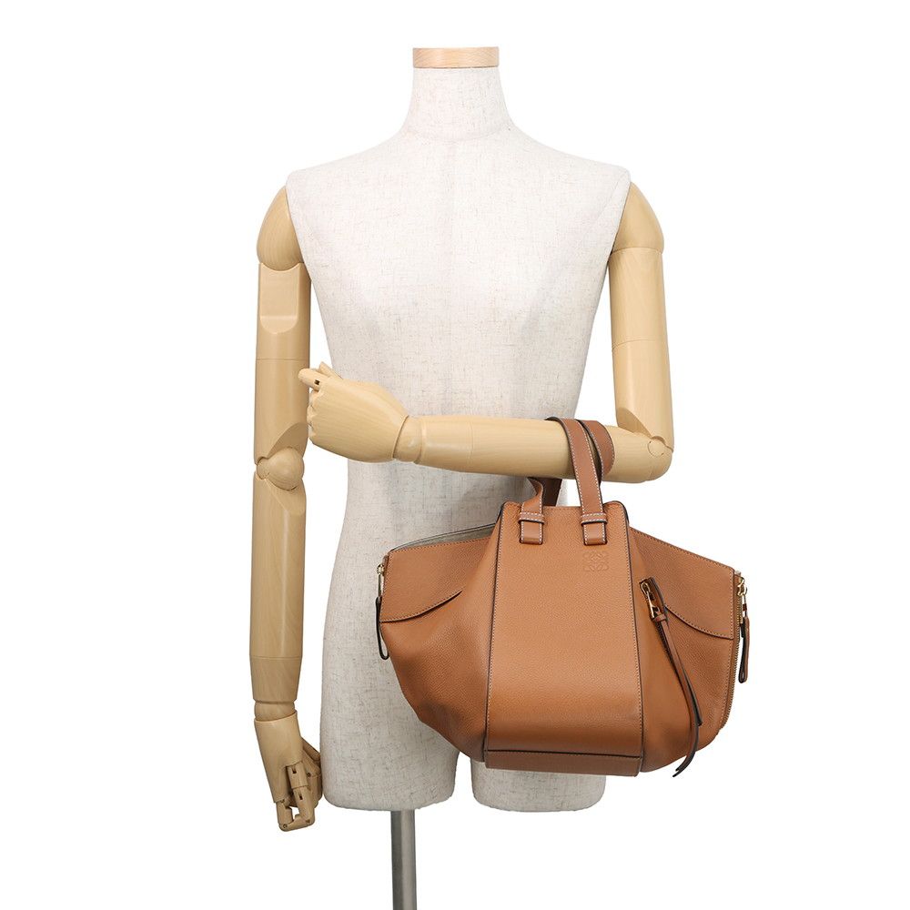 Loewe Handbag Hammock Small Leather 2-Way Brown — view 4