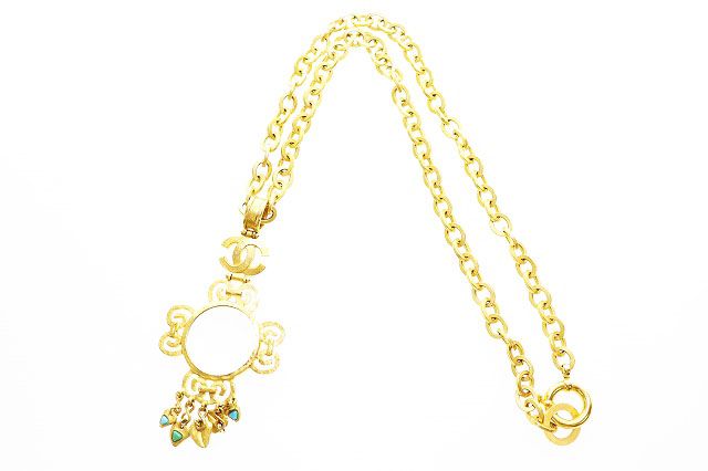 Chanel Long Necklace Pendant with Loupe Turquoise CC Logo Gold — view 2