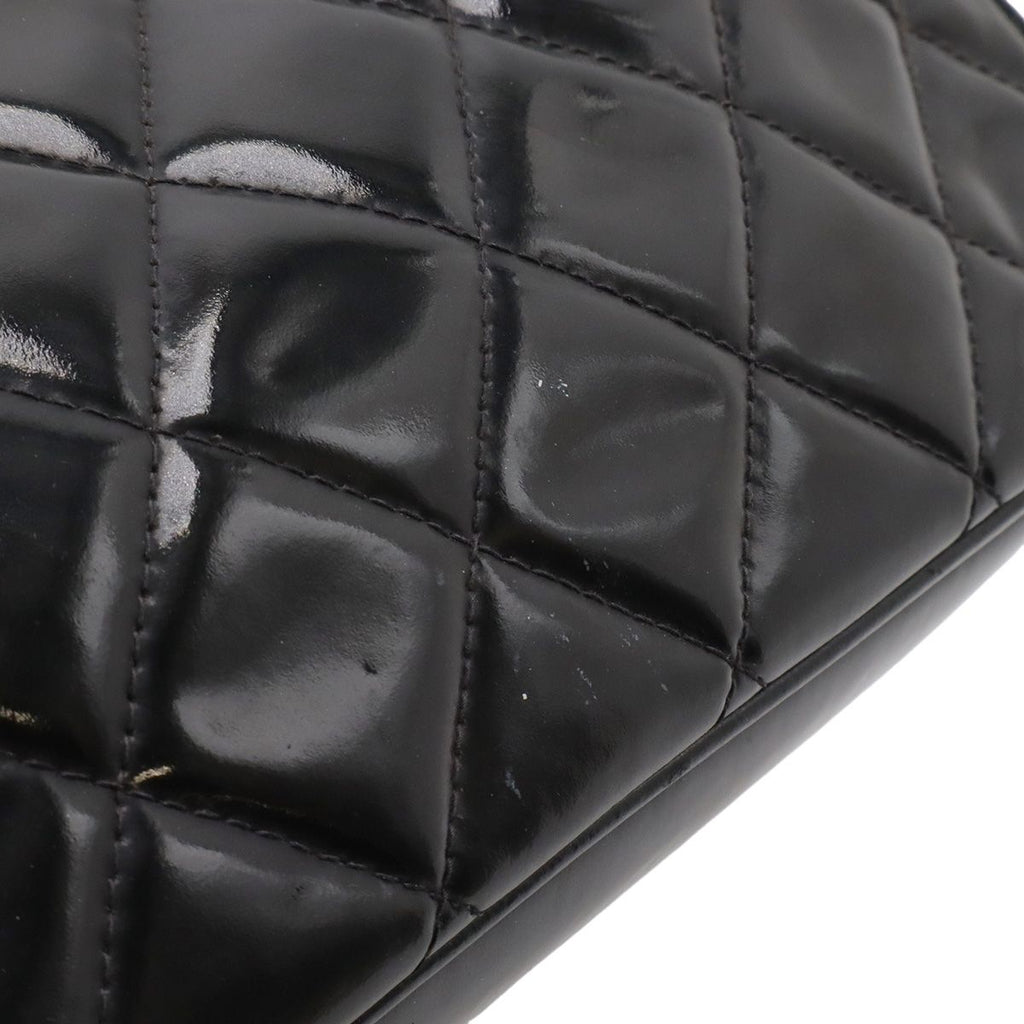Chanel Quilted CC Logo Handbag One Handle Kiss Lock Enamel Black Silver — view 5