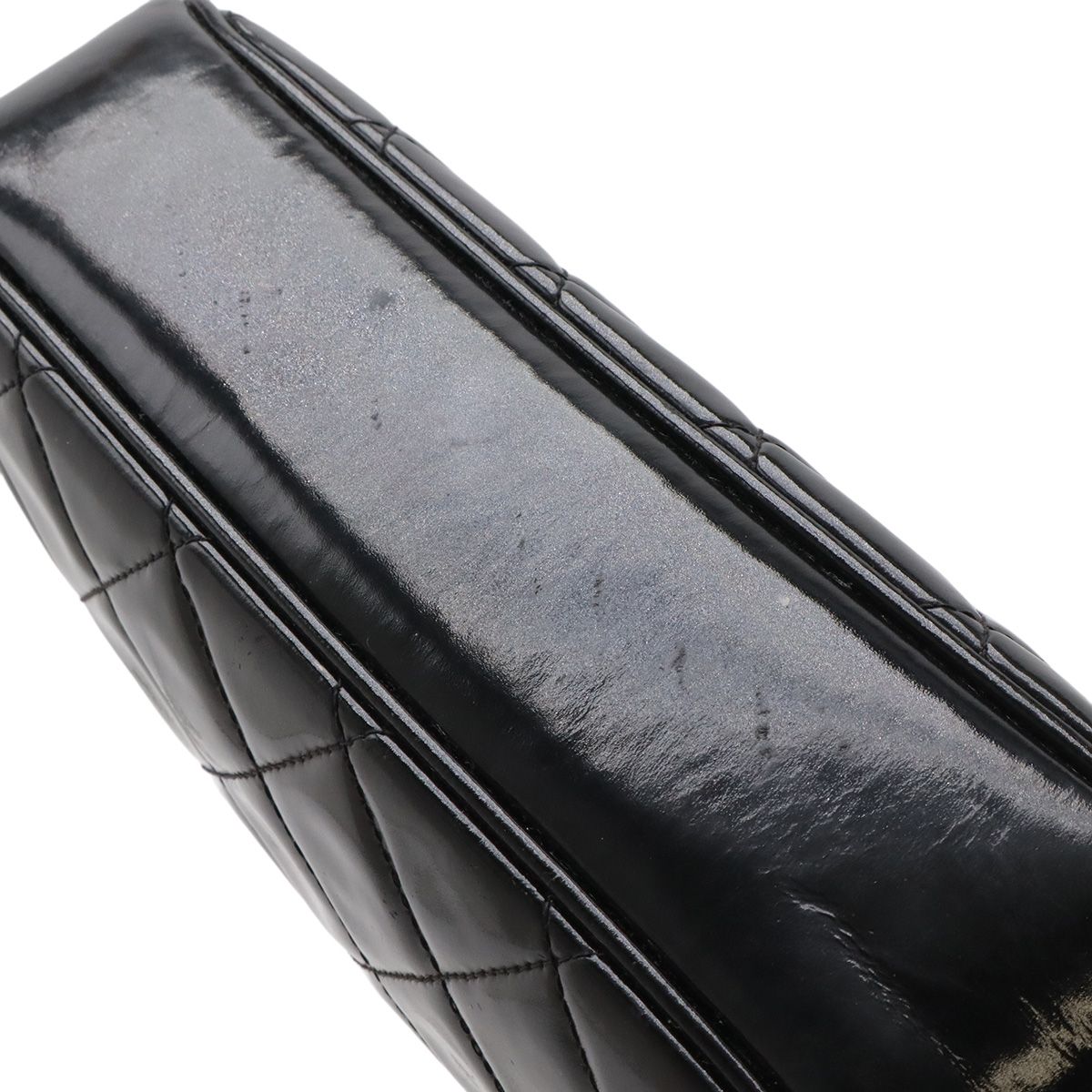 Chanel Quilted CC Logo Handbag One Handle Kiss Lock Enamel Black Silver — view 4