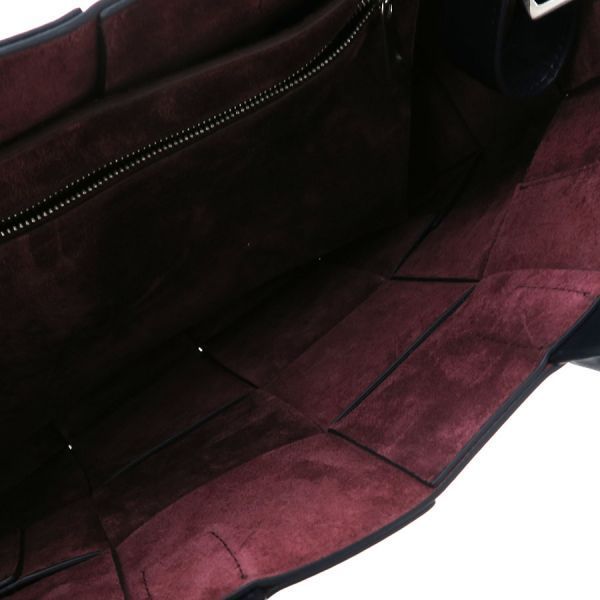 Bottega Veneta Small Arco Tote — view 2