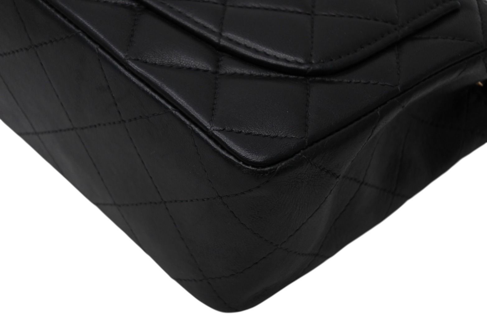 Chanel Mini Quilted 17 S Flap S Chain Shoulder Bag CC Logo Lambskin Black — view 8