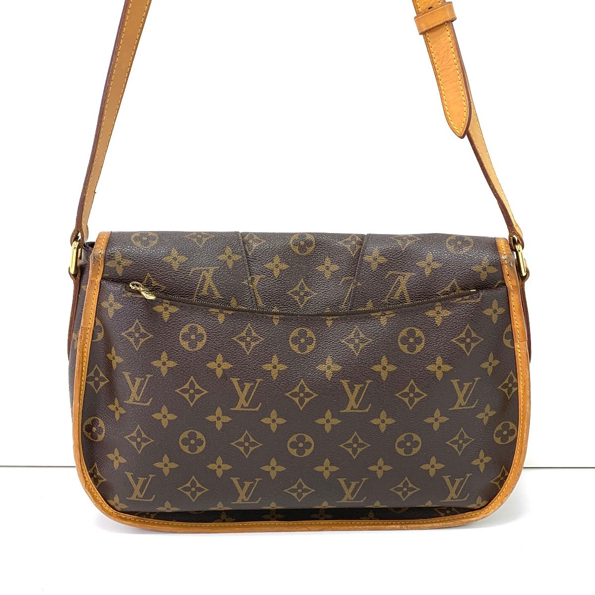 Louis Vuitton Monogram Menil Montan MM Shoulder Bag — view 3