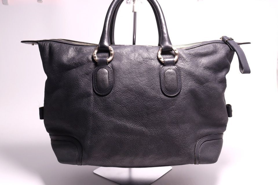 Chanel CC Logo Leather Tote — view 2