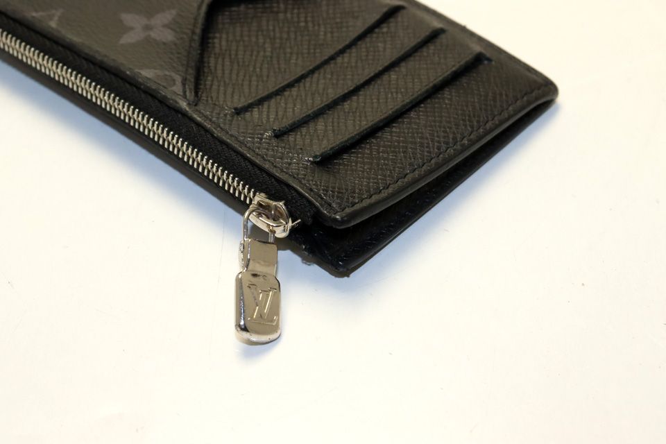 Louis Vuitton Taigarama Coin Card Holder Leather Wallet — view 4