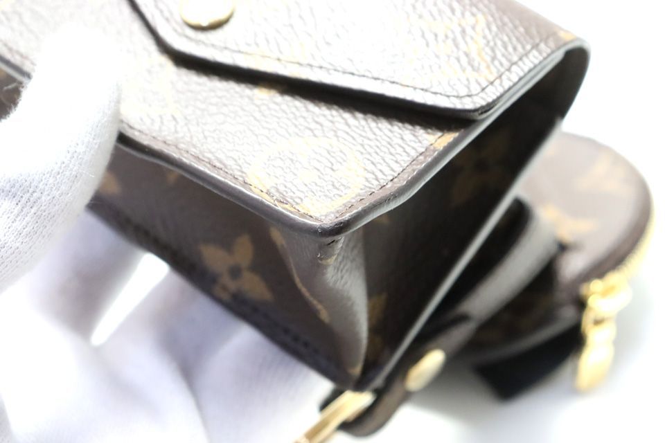 Louis Vuitton Monogram Ceinture Daily Multi Pocket Leather Belt Bag — view 4