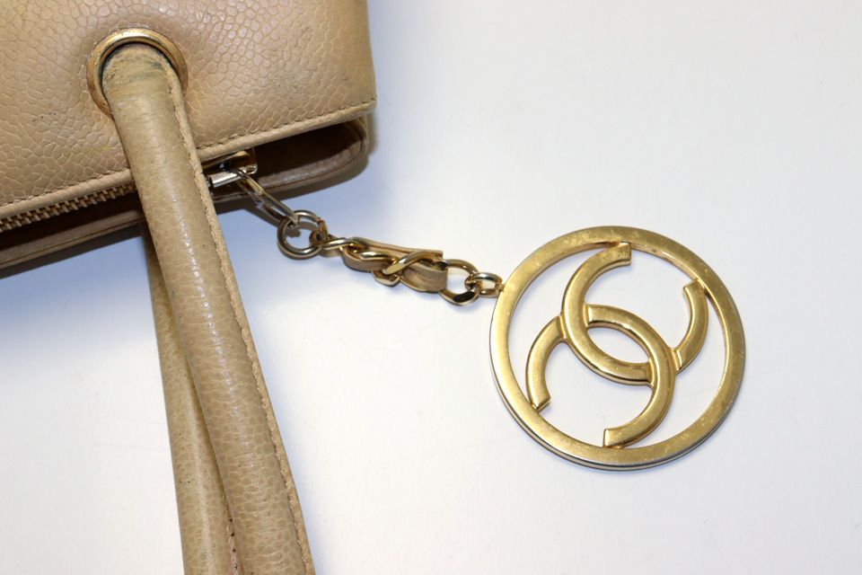Chanel Jumbo CC Logo Leather Tote — view 8