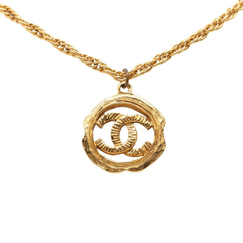 Chanel Vintage CC Logo Necklace Gold Plated — view 2
