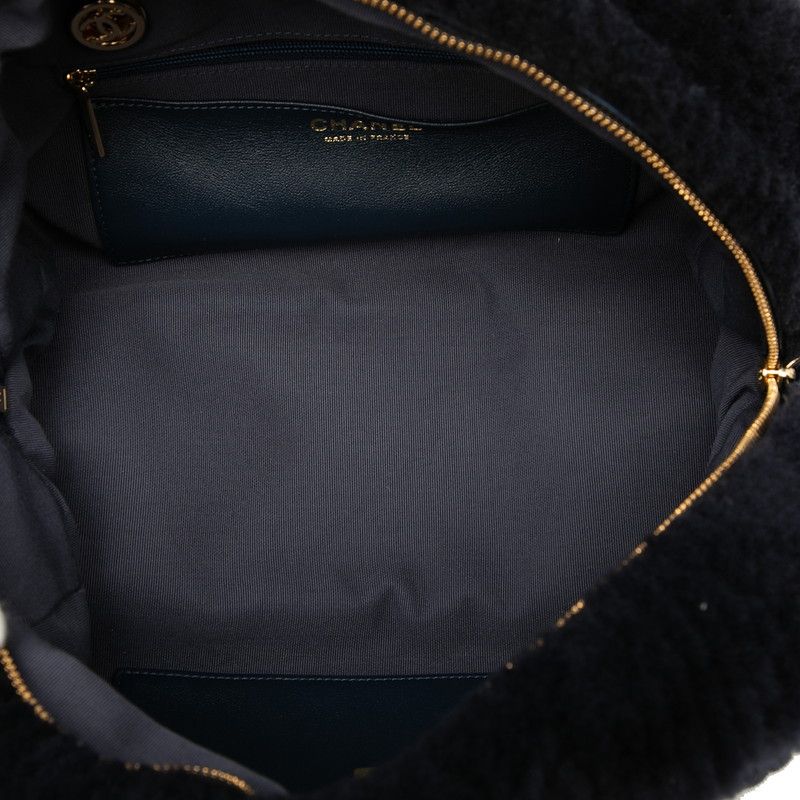 Chanel Coconage Large Bowling Bag Navy Gold Shearling Lambskin — view 4