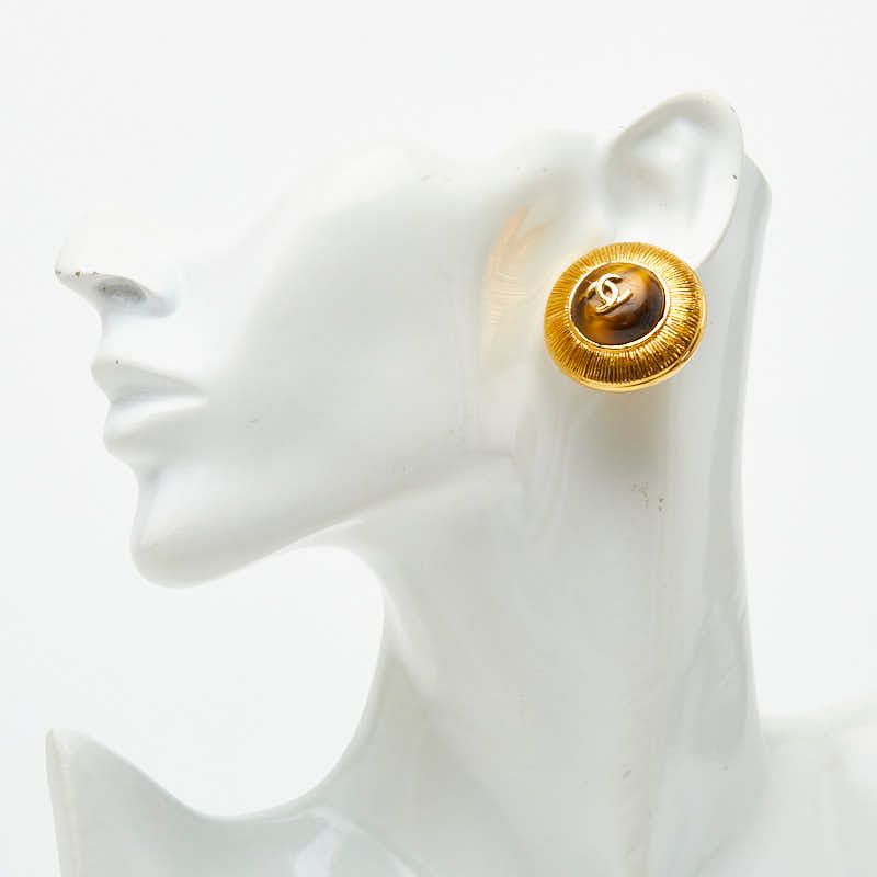 Chanel CC Logo Vintage Round Earrings Gold Yellow Rhinestone Plated — view 5