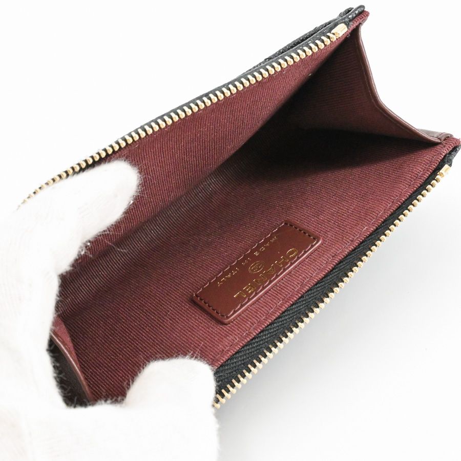 Chanel Card Case Classic Zip — view 4