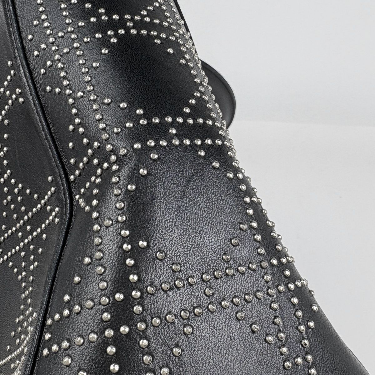 Dior Lady Studs Cannage Handbag Leather Black — view 7