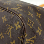 Louis Vuitton Neverfull MM Shoulder Bag Tote Monogram Brown — view 3