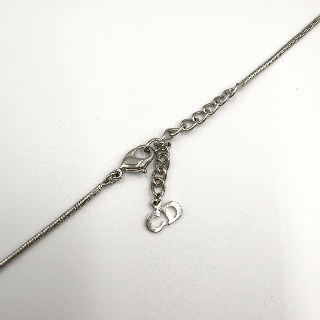 Dior Rhinestone Logo Heart Metal Color Clear Silver Necklace — view 7