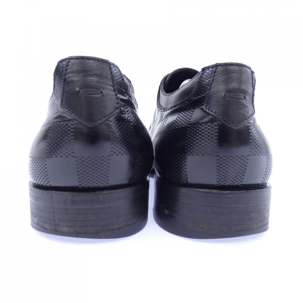 Louis Vuitton Shoes Sneakers Black — view 5