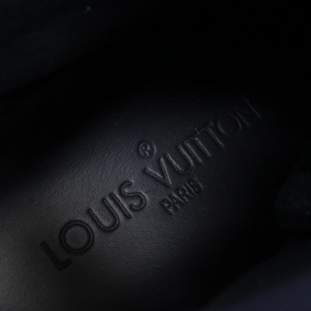 Louis Vuitton Sneakers Navy — view 6