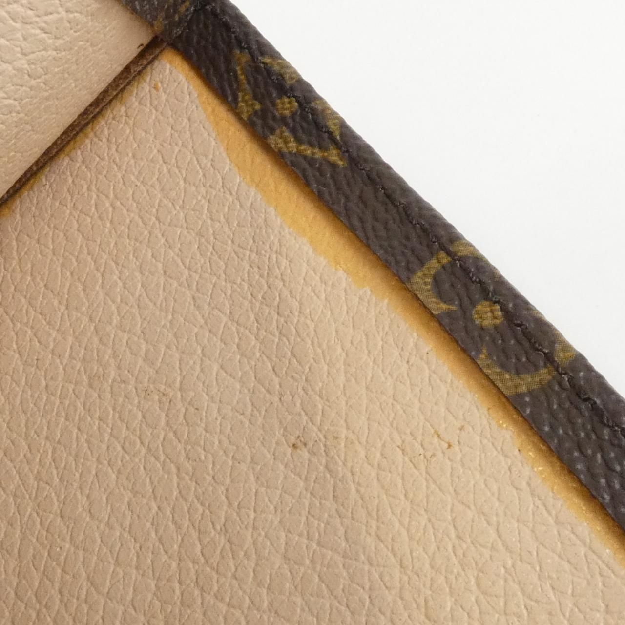 Louis Vuitton Monogram Sac Plat Bag — view 8